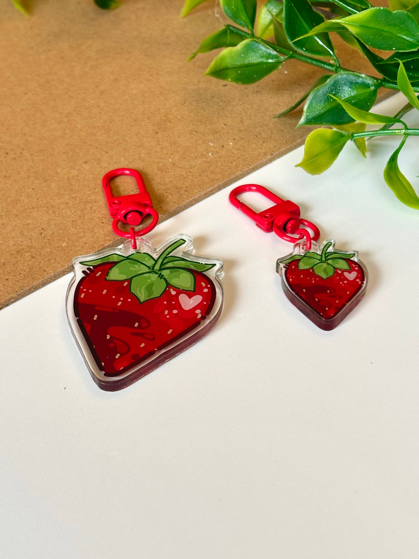 Strawberry ˗ˋˏ ♡ ˎˊ˗ Acrylic Keychain